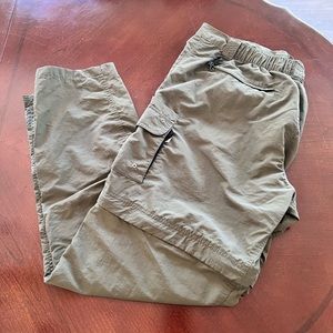 Magellan Fish Gear Olive Green Nylon Convertible Hiking Shorts Pants Size XL